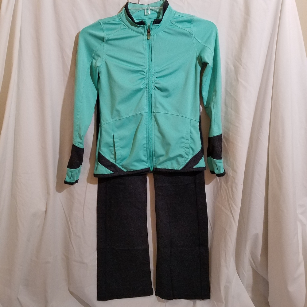 Kyodan Girls Athletic Outfit